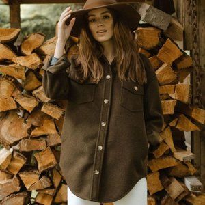 XS Jackson Rowe Panamint Coat Shacket in moss